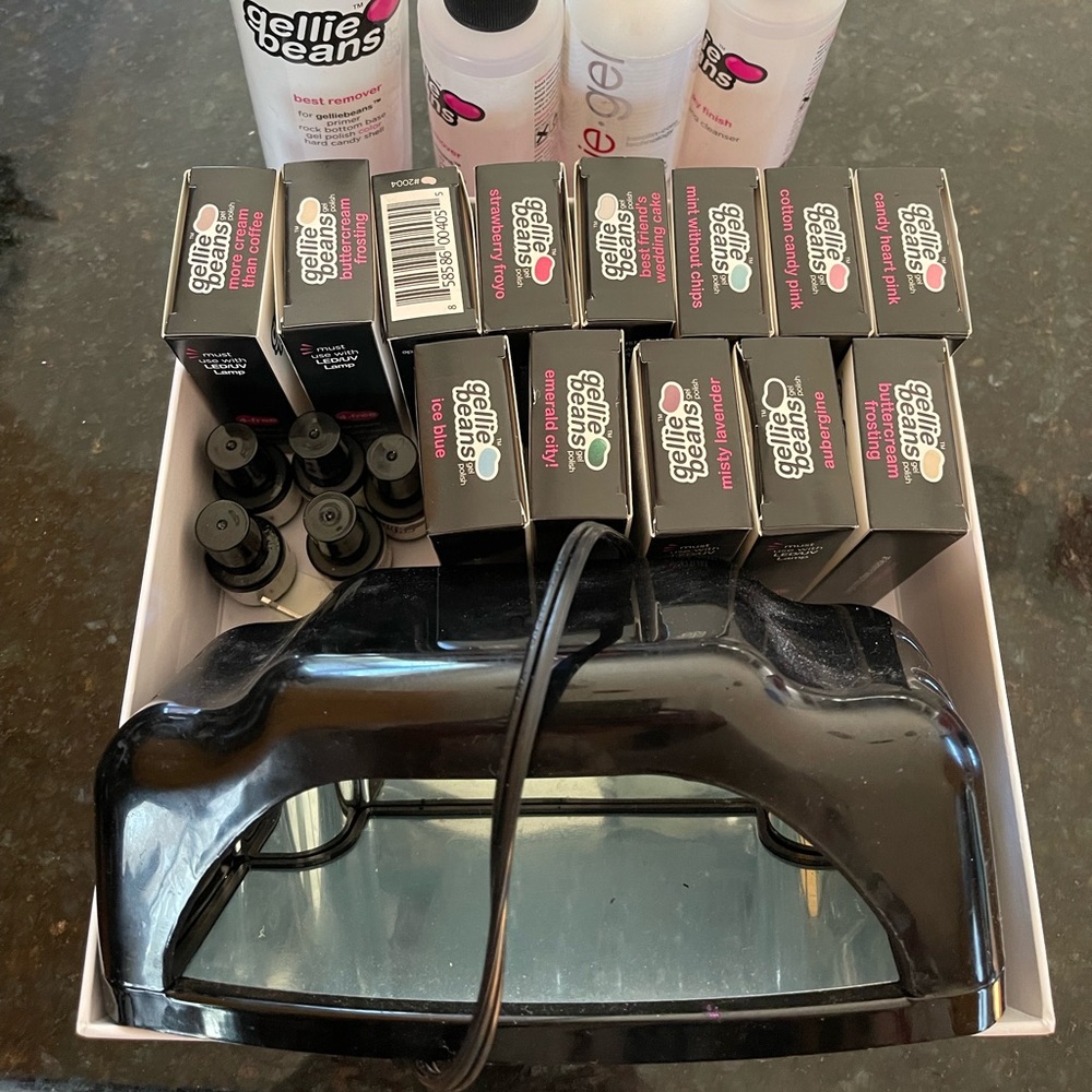 Gellie beans gel polish and LED light w/ gel remover.